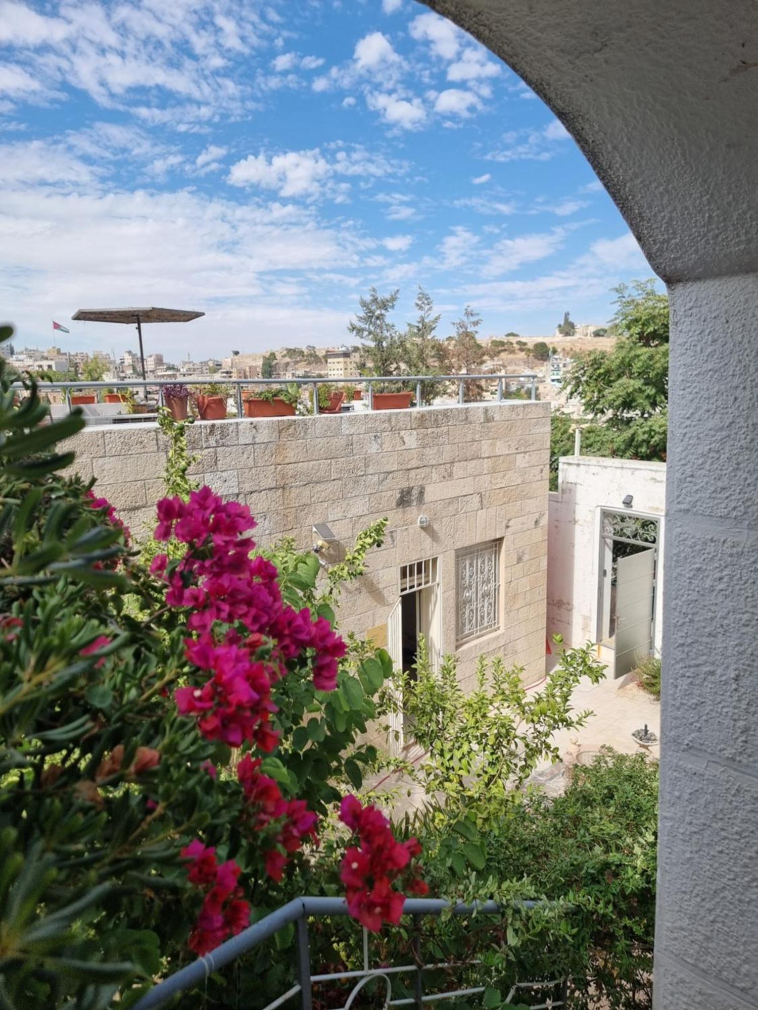 Downtown Living Boutique Apartments عمان المظهر الخارجي الصورة